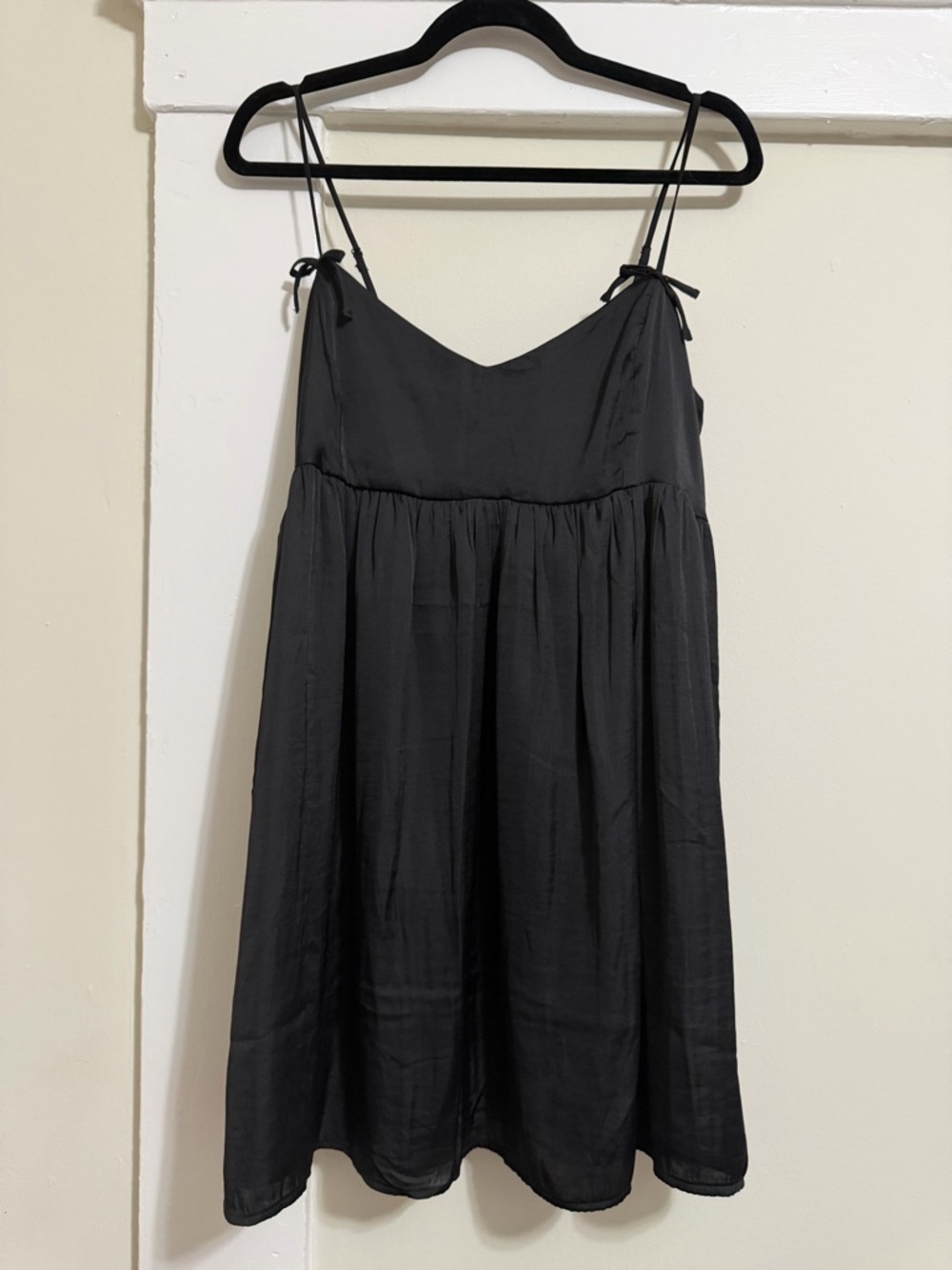 American Eagle Black Thin Strap Satin Mini Dress - L
